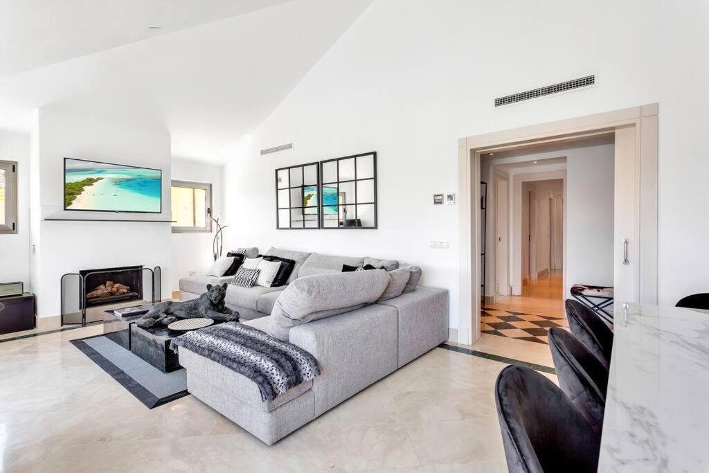 Yolo Spaces - Sotogrande Sea View Penthouse San Roque  Dış mekan fotoğraf