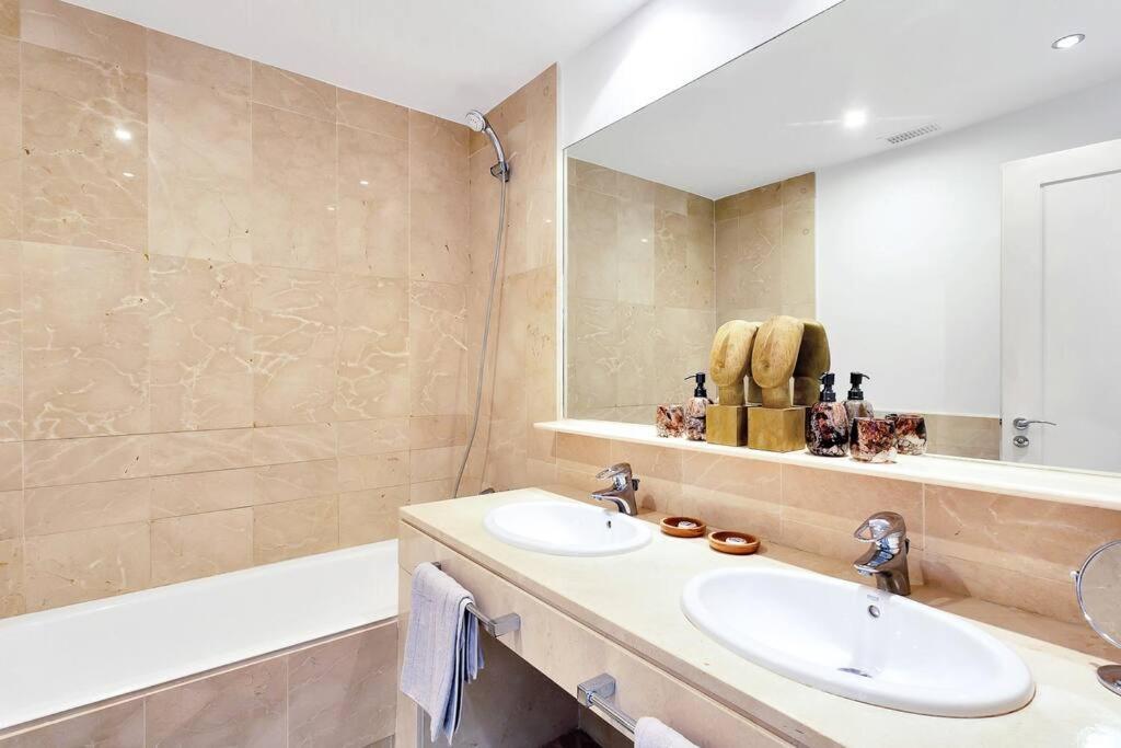 Yolo Spaces - Sotogrande Sea View Penthouse San Roque  Dış mekan fotoğraf