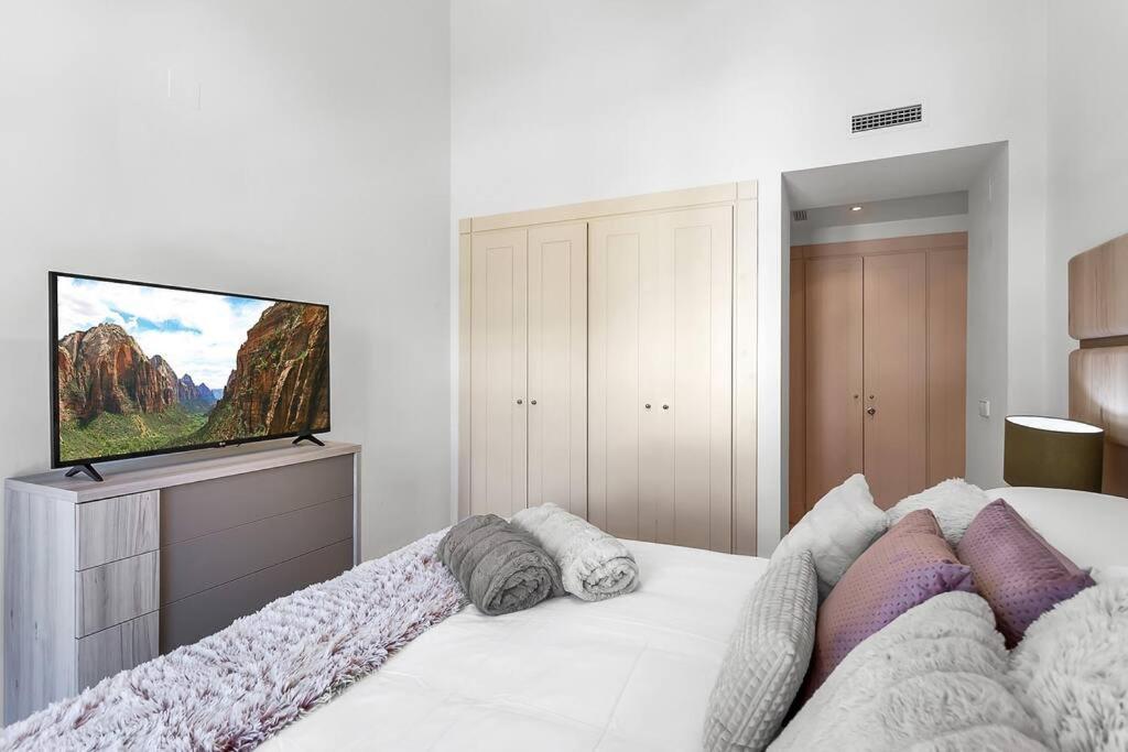 Yolo Spaces - Sotogrande Sea View Penthouse San Roque  Dış mekan fotoğraf