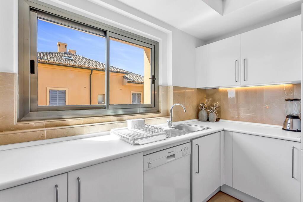 Yolo Spaces - Sotogrande Sea View Penthouse San Roque  Dış mekan fotoğraf