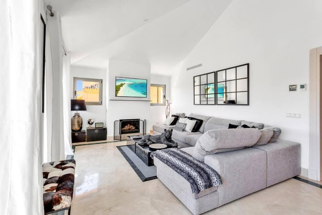 Yolo Spaces - Sotogrande Sea View Penthouse San Roque  Dış mekan fotoğraf